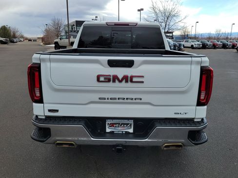 Used 2022 GMC Sierra 1500 SLT w/ SLT Premium Package image 4