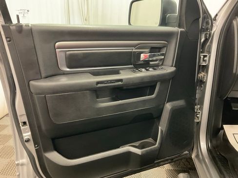 Used 2021 RAM 1500 Classic Warlock AWD/4WD image 15