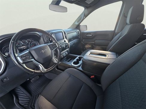 Used 2021 Chevrolet Silverado 1500 LT Trail Boss image 21