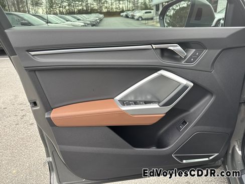 Used 2020 Audi Q3 2.0T Prestige image 13