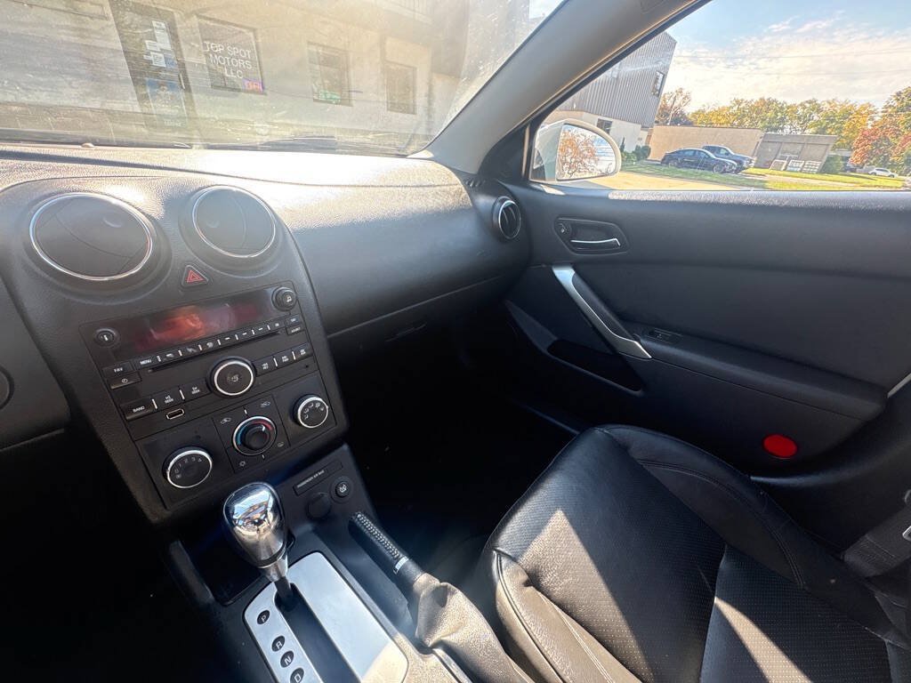 Used 2010 Pontiac G6 Sedan FWD image 14
