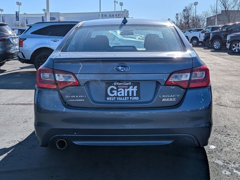 Used 2017 Subaru Legacy 2.5i Premium image 5