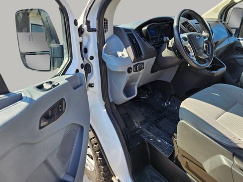 Used 2015 Ford Transit 350 XLT image 18