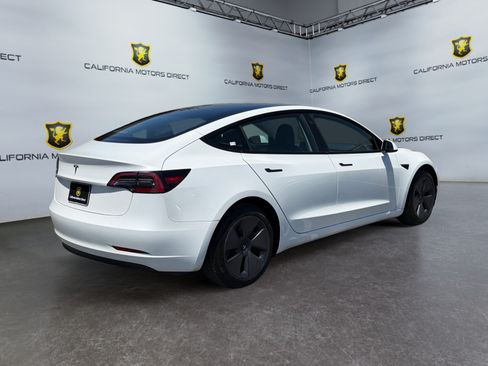 Used 2023 Tesla Model 3 Standard Range RWD image 5