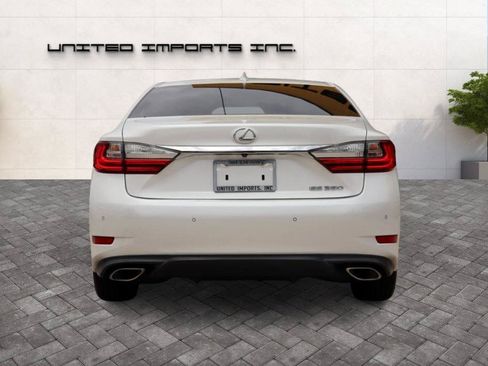 Used 2017 Lexus ES 350 w/ Premium Package FWD image 6