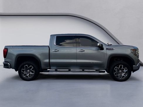 Used 2024 GMC Sierra 1500 SLT w/ SLT Premium Plus Package AWD/4WD image 6