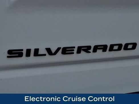 Used 2025 Chevrolet Silverado 1500 LT Trail Boss w/ LPO, Dark Essentials Package AWD/4WD image 40
