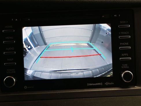 Used 2020 Toyota Sienna LE AWD/4WD image 20