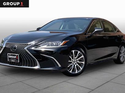 Used 2019 Lexus ES 350 w/ Premium Package