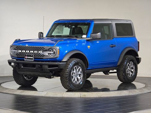 New 2025 Ford Bronco Badlands image 6