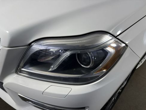 Used 2014 Mercedes-Benz GL 450 GL 450 image 30