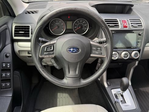 Used 2016 Subaru Forester 2.5i Premium w/ All-Weather Package AWD/4WD image 10