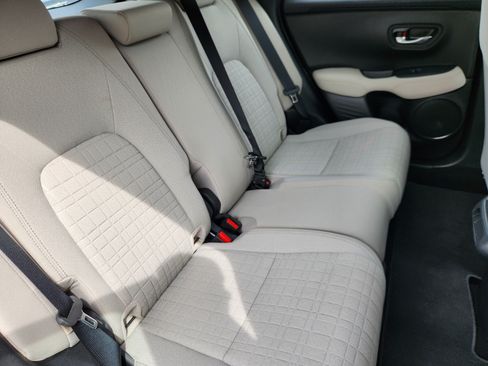 Used 2024 Honda HR-V LX image 15