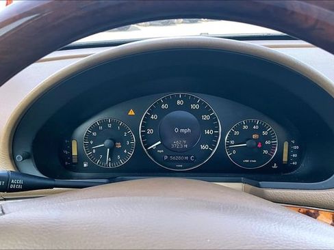 Used 2007 Mercedes-Benz E 350 Sedan image 13
