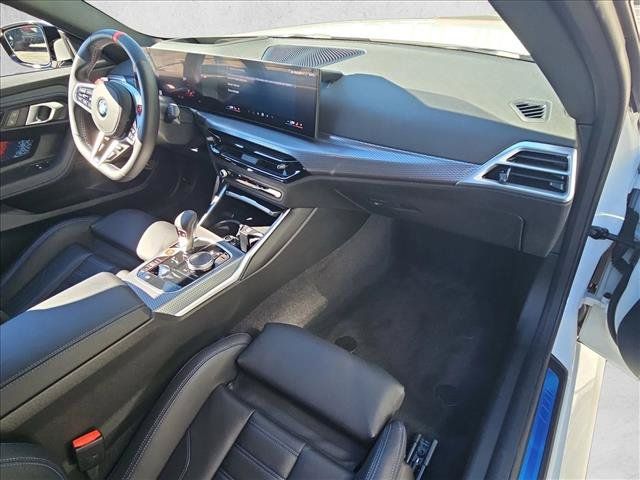 Used 2026 BMW M2 w/ Lighting Package RWD image 22
