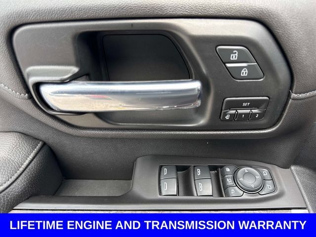 Used 2020 GMC Sierra 3500 Denali w/ Denali Ultimate Package AWD/4WD image 22