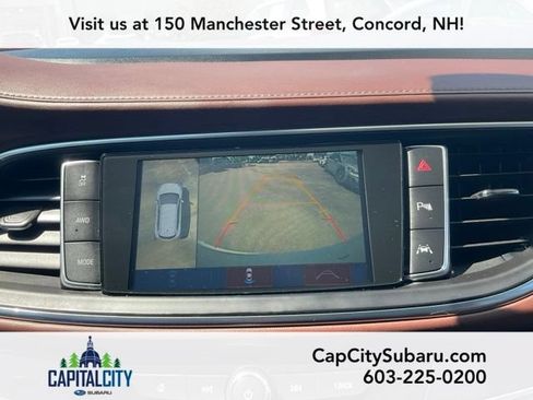 Used 2019 Buick Enclave Avenir w/ Avenir Technology Package AWD/4WD image 31