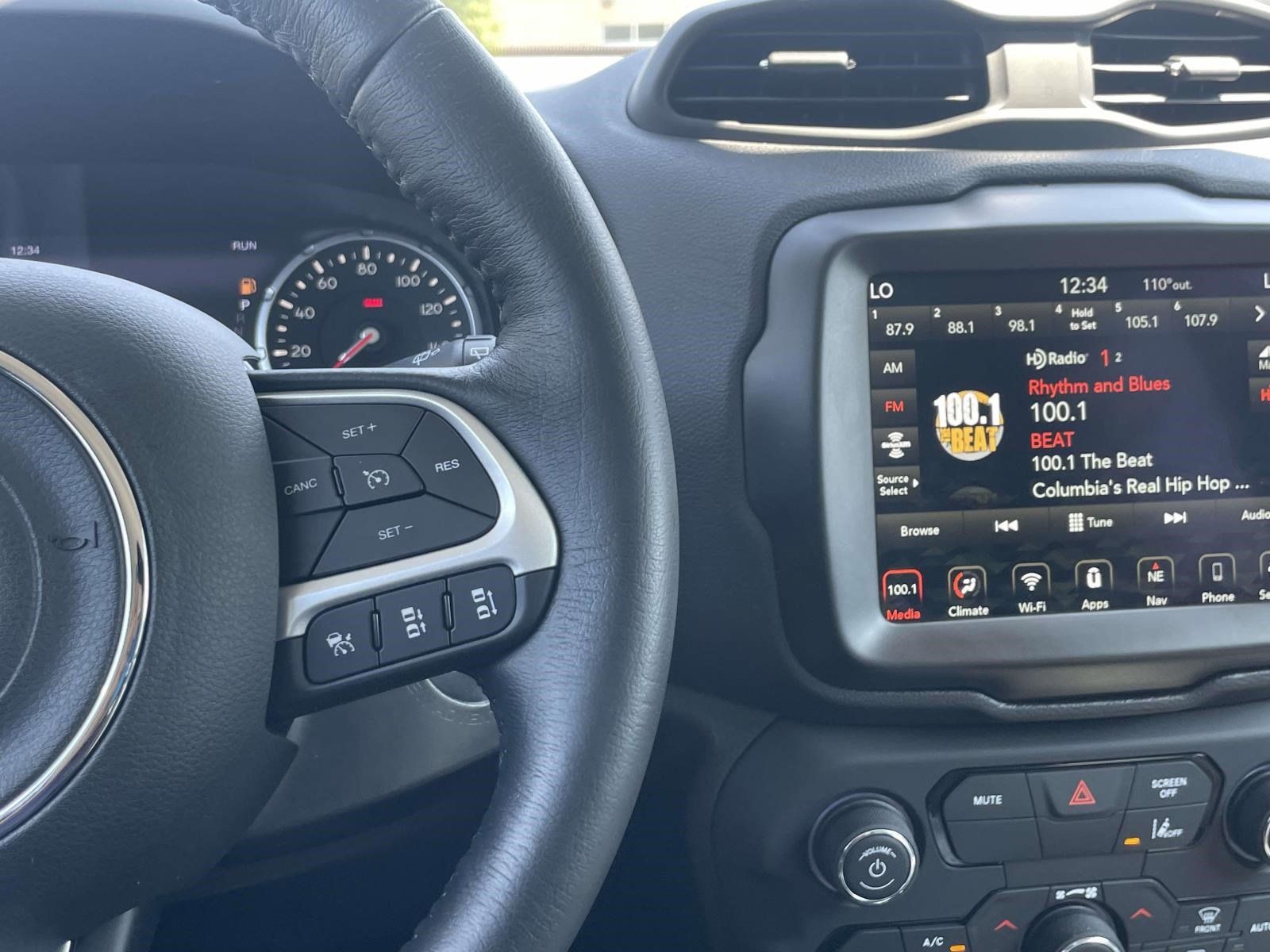 Used 2023 Jeep Renegade Limited AWD/4WD image 21