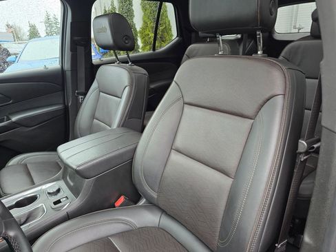 Used 2023 Chevrolet Traverse High Country w/ LPO, Floor Liner Package image 21