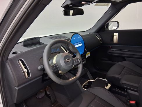 New 2026 MINI Cooper Countryman S image 2