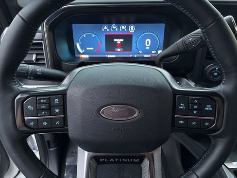 Used 2025 Ford F350 Platinum image 13