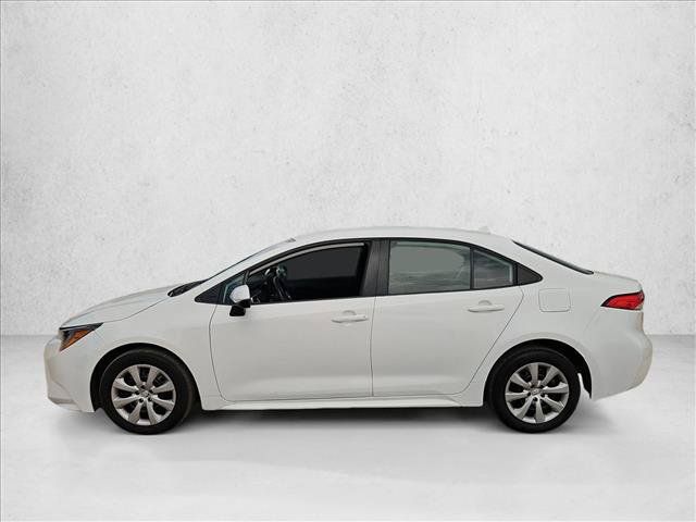 Used 2025 Toyota Corolla LE FWD image 8