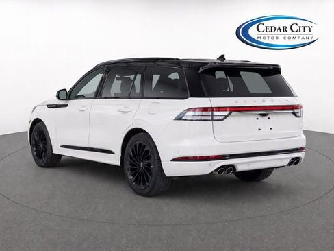 Used 2023 Lincoln Aviator Reserve w/ Jet Package AWD/4WD image 3
