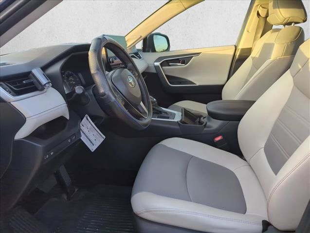 Used 2023 Toyota RAV4 Limited FWD image 13