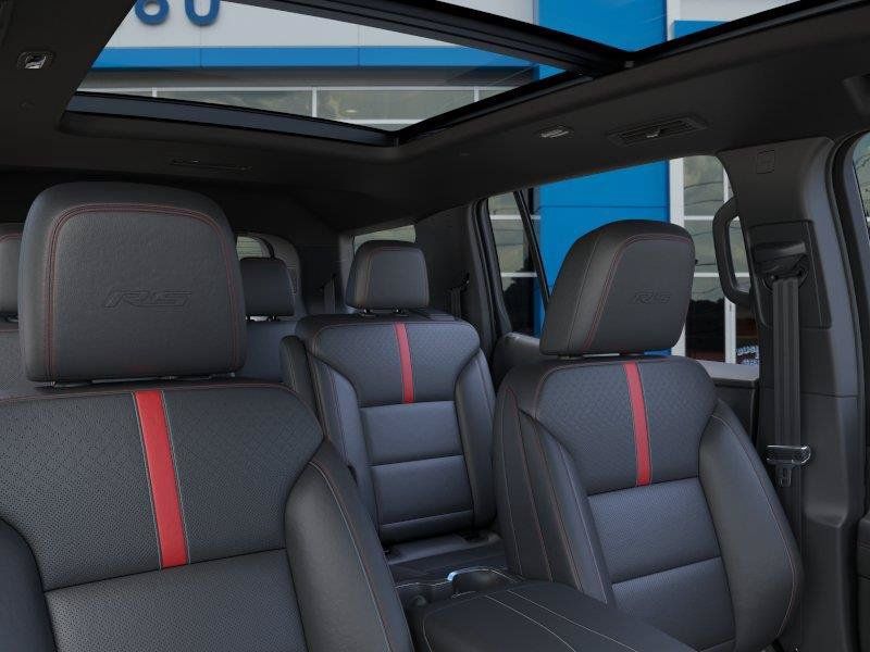New 2026 Chevrolet Traverse RS w/ LPO, Floor Liner Package FWD image 24
