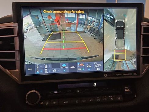 Used 2024 Toyota Tundra Limited w/ TRD Off-Road Package image 17