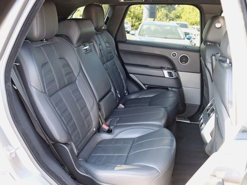 Used 2017 Land Rover Range Rover Sport HSE Dynamic image 35