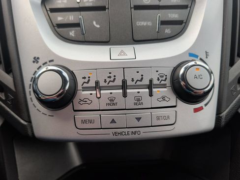 Used 2016 Chevrolet Equinox LS AWD/4WD image 13