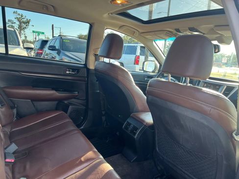 Used 2014 Subaru Outback 2.5i Limited image 15