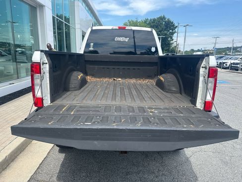 Used 2017 Ford F250 XLT w/ XLT Value Package AWD/4WD image 21