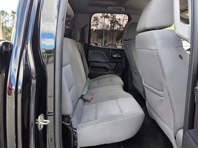 Used 2018 Chevrolet Silverado 1500 Custom w/ Custom Value Package AWD/4WD image 15