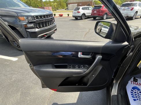 Used 2015 Kia Sorento EX FWD image 7