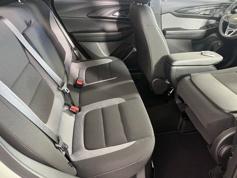 New 2026 Chevrolet TrailBlazer LT w/ Convenience Package AWD/4WD image 15