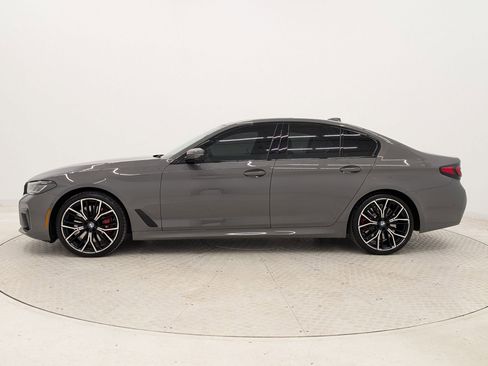 Used 2021 BMW 540i w/ Executive Package image 2