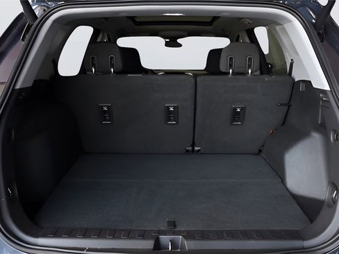 Used 2019 GMC Terrain SLE w/ Driver Convenience Package image 11