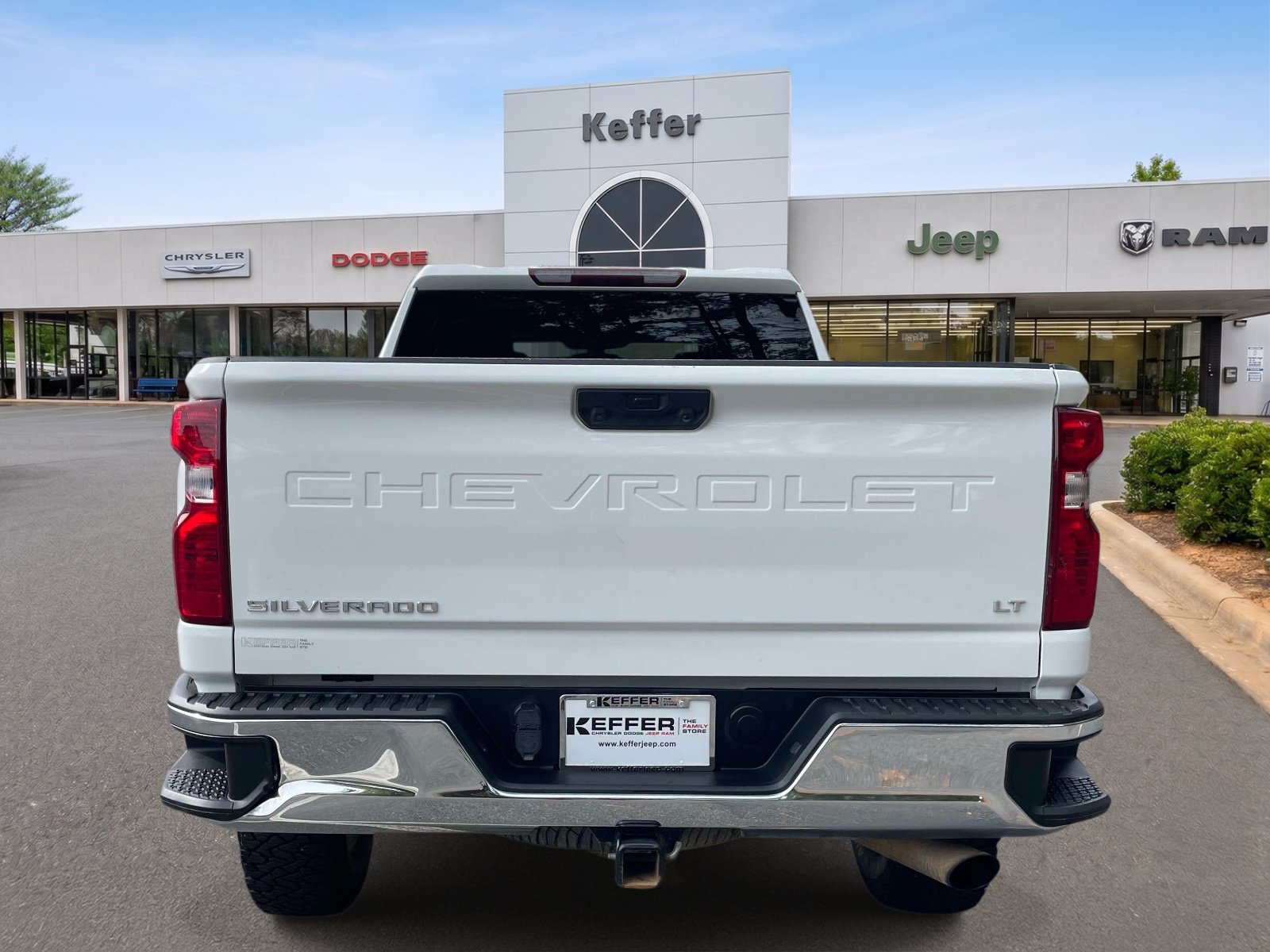 Used 2021 Chevrolet Silverado 2500 LT w/ Z71 Off-Road Package AWD/4WD image 5