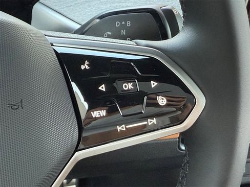 New 2025 Volkswagen ID. Buzz Pro S Plus image 11