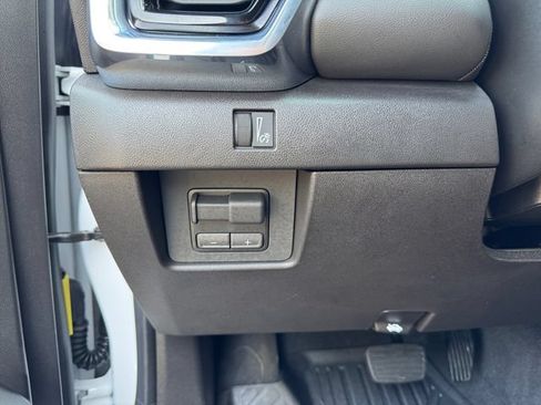 Used 2026 GMC Canyon Elevation w/ Technology Package AWD/4WD image 23