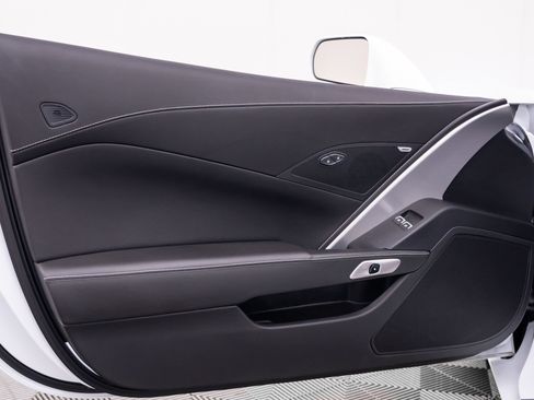 Used 2019 Chevrolet Corvette Stingray Coupe w/ Battery Protection Package RWD image 12