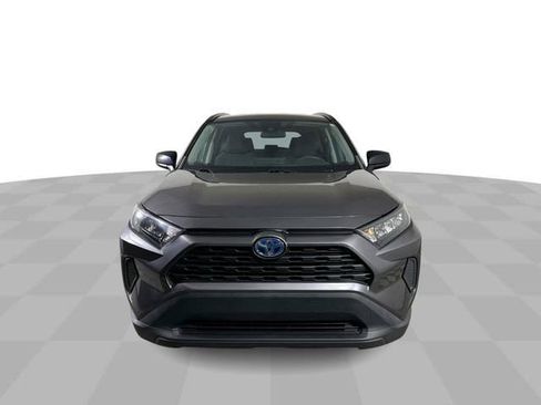 Used 2021 Toyota RAV4 LE AWD/4WD image 3
