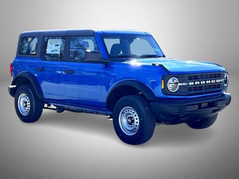 New 2026 Ford Bronco 4-Door AWD/4WD image 3