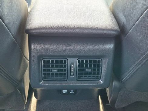Used 2025 Toyota Camry SE FWD image 16