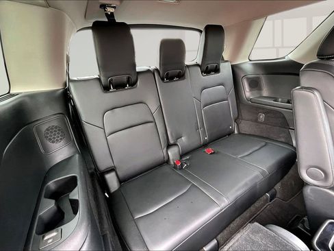 Used 2023 Nissan Pathfinder SL w/ SL Premium Package image 28