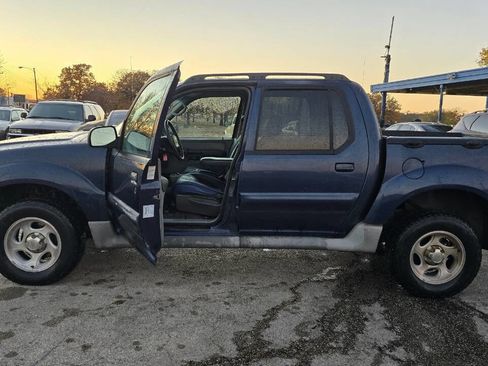 Used 2003 Ford Explorer Sport Trac XLS image 3