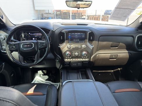Used 2023 GMC Sierra 2500 AT4 w/ AT4 Preferred Package AWD/4WD image 35