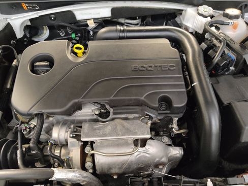 Used 2024 Chevrolet Malibu LS FWD image 30